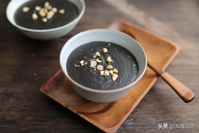 别买黑芝麻糊了，教你在家自制，零添加味道香浓，做一次能放半年